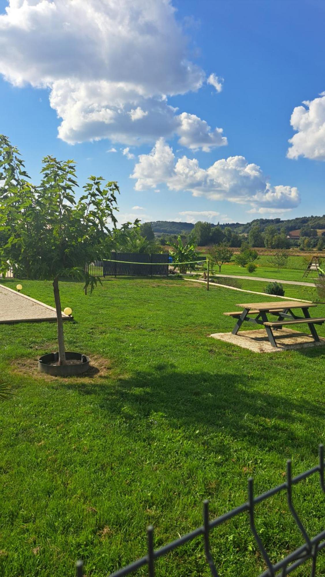Le Domaine Vesque Villa Saint-Pierre-de-Clairac Kültér fotó