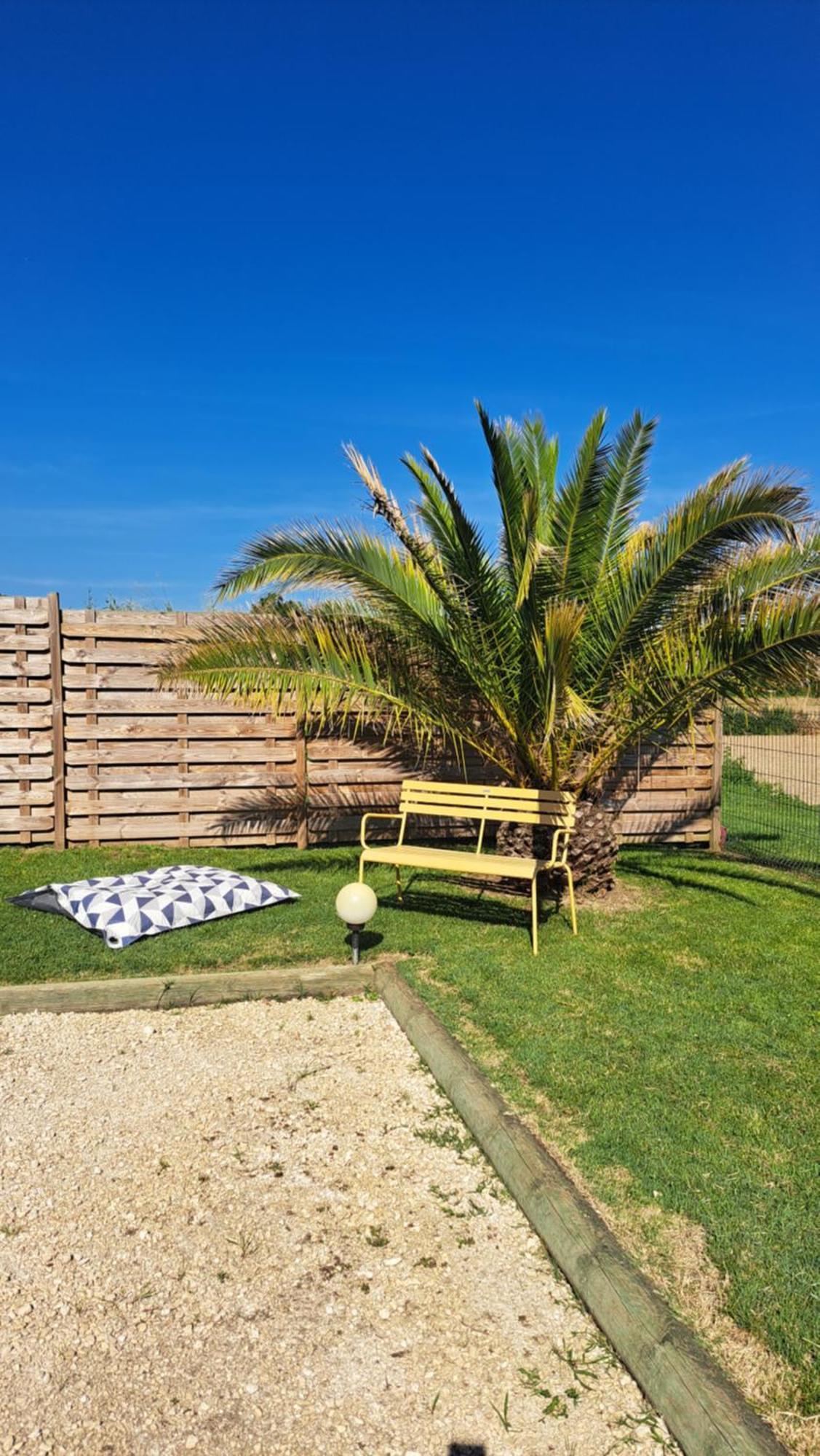 Le Domaine Vesque Villa Saint-Pierre-de-Clairac Kültér fotó