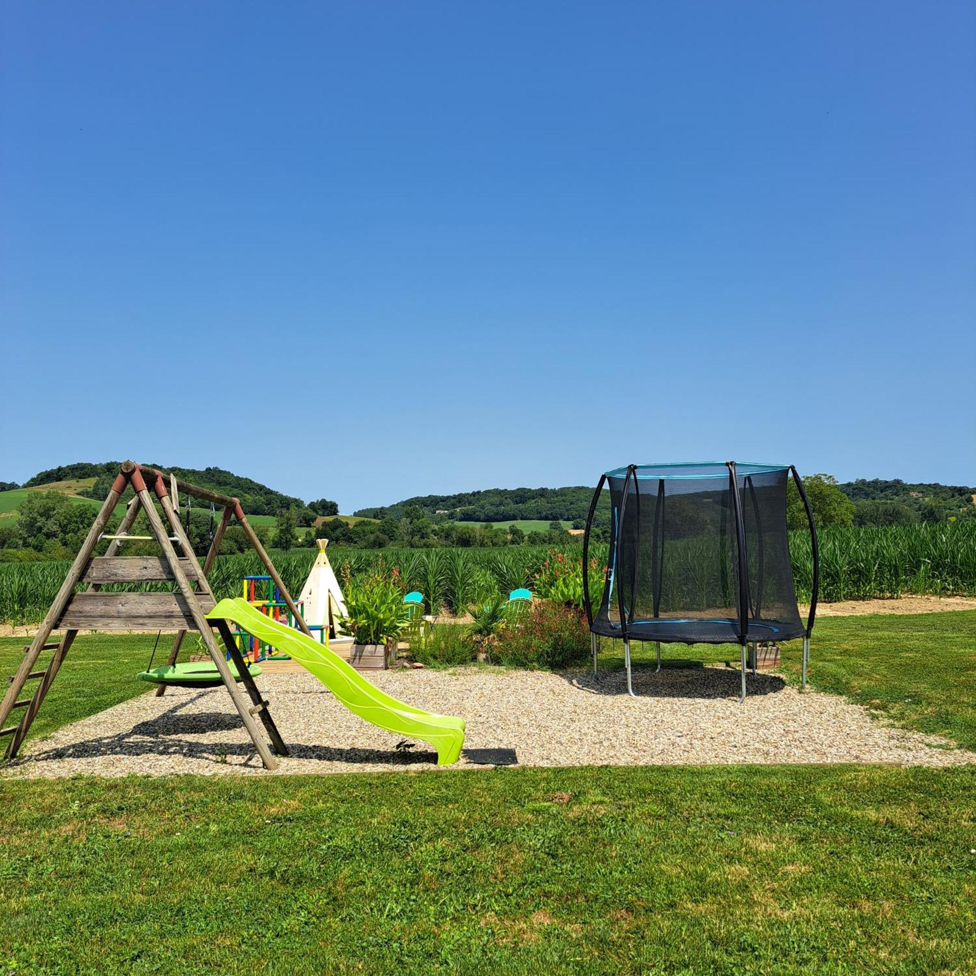 Le Domaine Vesque Villa Saint-Pierre-de-Clairac Kültér fotó